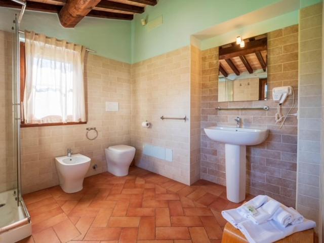 Casale San Rufino D'Arce Guest House Assisi Exterior photo