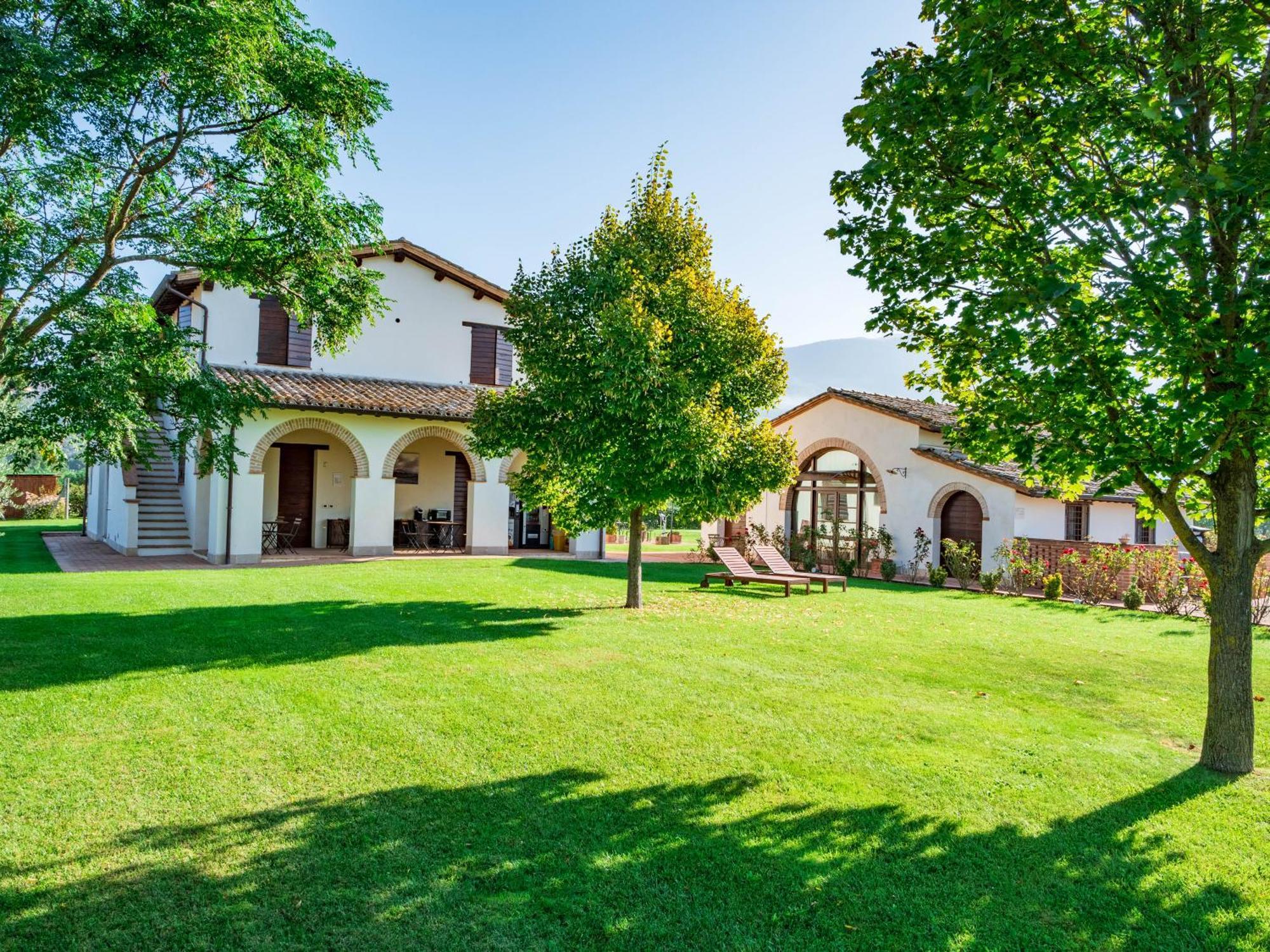 Casale San Rufino D'Arce Guest House Assisi Exterior photo